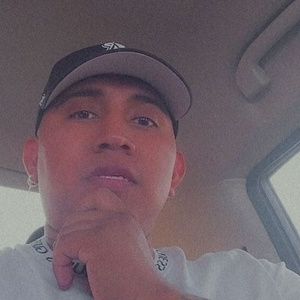 Meet your Posher, Isaias